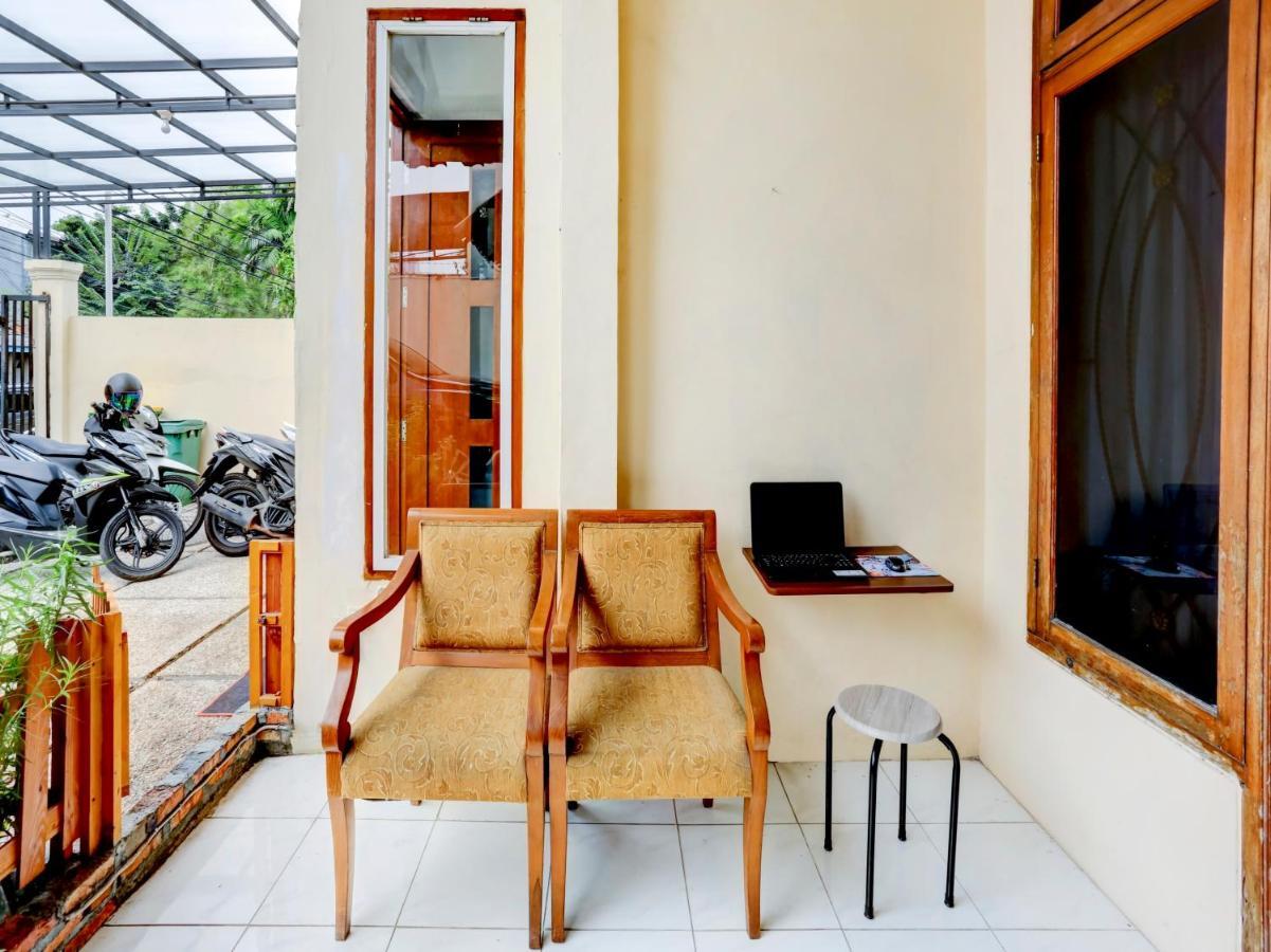 Jabusimo Syariah Redpartner Hotel Jakarta Exterior photo